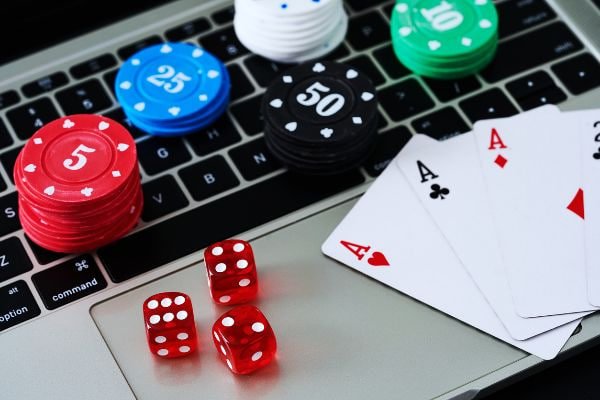 nurstargame responsible gaming commitment displayed on a Philippine mobile device